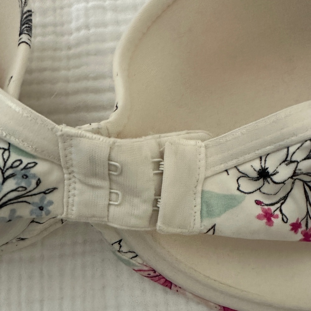 Soma Embraceable Perfect Coverage Underwire Bra 36C Boutique Floral Ivory - Picture 2 of 3